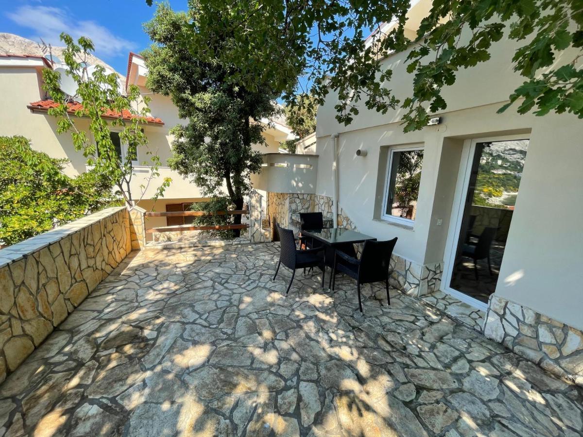 Apartment Victoria Stara Baška Esterno foto