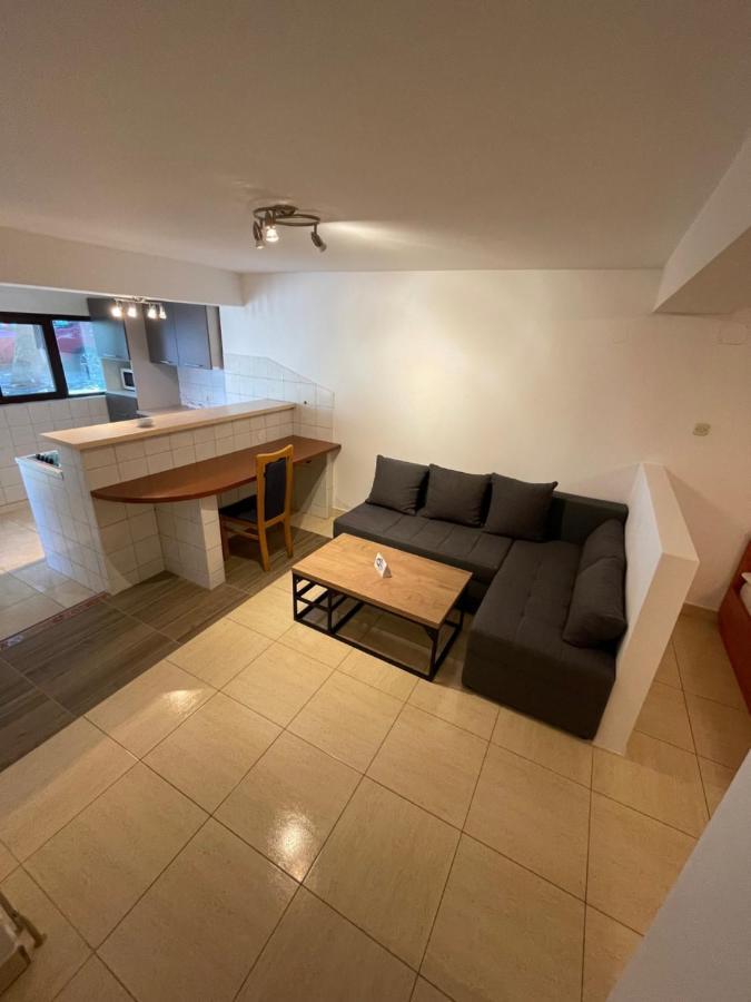 Apartment Victoria Stara Baška Esterno foto
